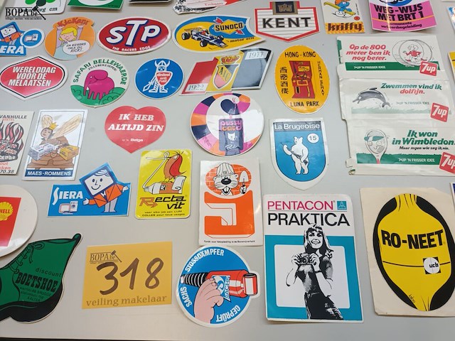 Lot 318 - reclame stickers. 80 stuks - afbeelding 4 van  7