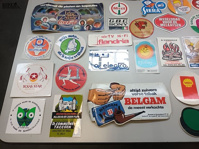 Lot 318 - reclame stickers. 80 stuks - afbeelding 7 van  7
