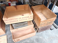 Lot 318 - wijnkistjes en houten bakjes. 14 stuks - afbeelding 4 van  4