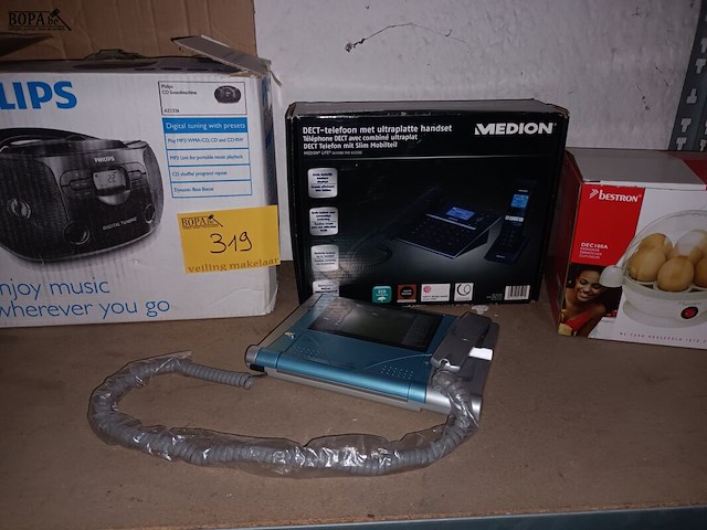 Lot 319 - elektro. 4 stuks - afbeelding 1 van  5