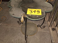 Lot 319 - plantenstaander - afbeelding 1 van  3