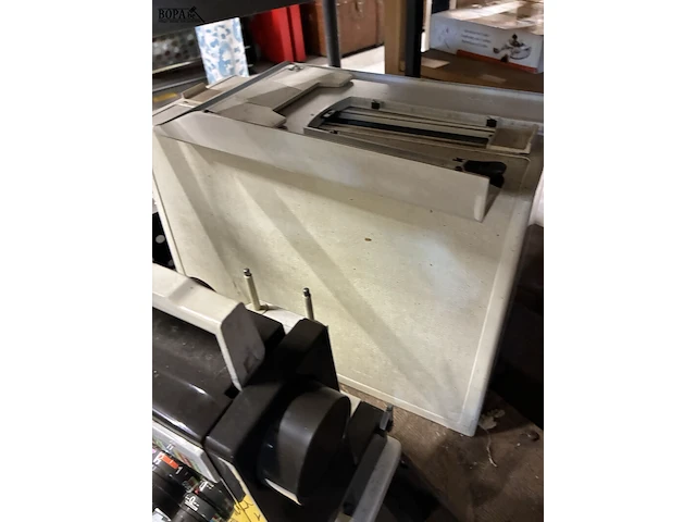 Lot 319 - vintage naaimachine husqvarna 2000 - afbeelding 4 van  4