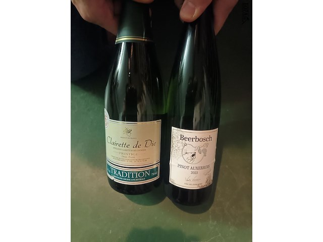 Lot 319 - wijn. 6 flessen - afbeelding 1 van  3