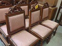 Lot 32 - antieke stoelen. 6 stuks