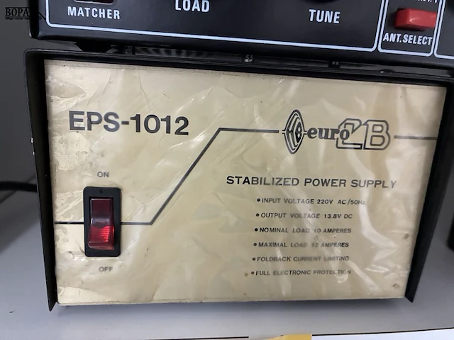 Lot 32 - bremi transmatch + eps-1012 stabilized power supply - afbeelding 3 van  3