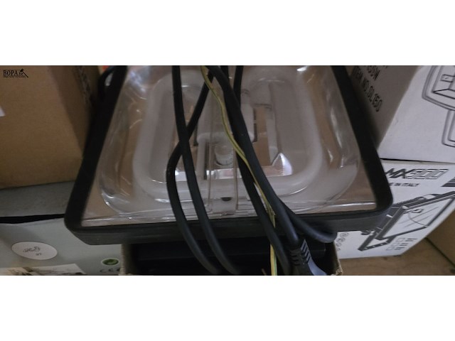 Lot 32 - buitenverlichting 7 stuks - afbeelding 2 van  5