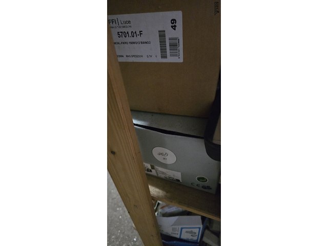 Lot 32 - buitenverlichting 7 stuks - afbeelding 5 van  5