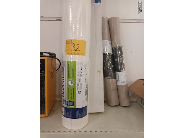 Lot 32 - diverse rollen vliesbehang. 4 stuks - afbeelding 1 van  4