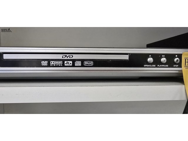 Lot 32 - dvd speler xpoint - afbeelding 3 van  3