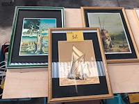 Lot 32 - folieprints in kader. 3 stuks - afbeelding 1 van  5