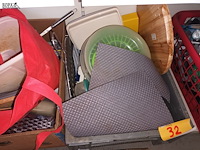 Lot 32 - groot lot huisraad - afbeelding 4 van  6