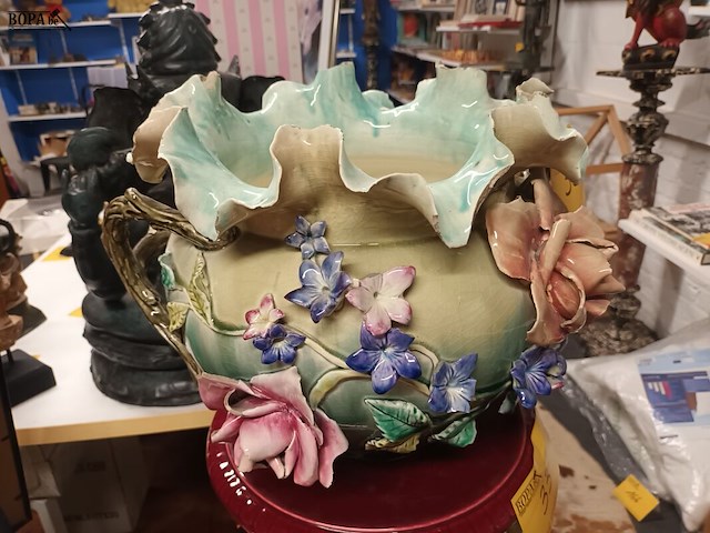 Lot 32 - italiaanse cache-pot - afbeelding 2 van  5