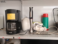 Lot 32 - keukentoestellen en thermos. 6 stuks - afbeelding 1 van  4