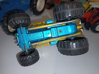 Lot 32 - landbouwvoertuigen en oldtimer. 12 stuks - afbeelding 5 van  7