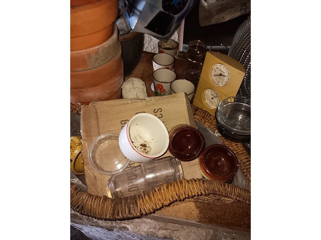 Lot 32 - lot decoratie - afbeelding 2 van  3