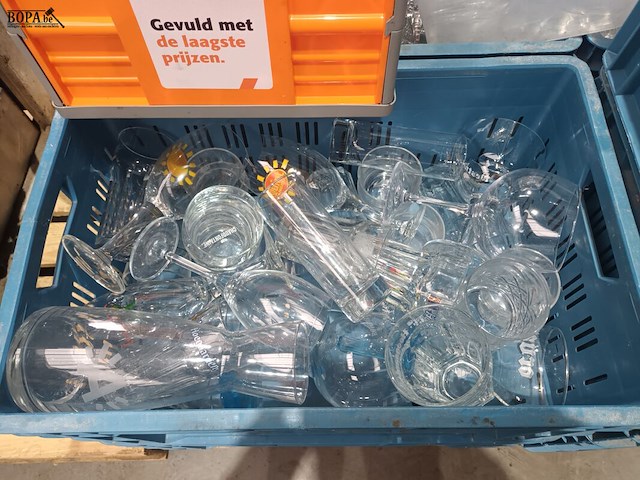 Lot 32 - lot diverse glazen - afbeelding 2 van  6