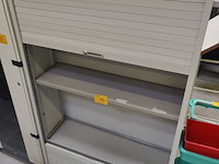 Lot 32 - metalen dossierkast - afbeelding 1 van  3