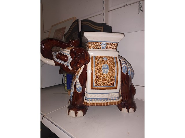 Lot 32 - plantentafel olifant - afbeelding 4 van  4