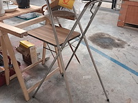 Lot 32 - standaard voor diaprojector - afbeelding 2 van  3