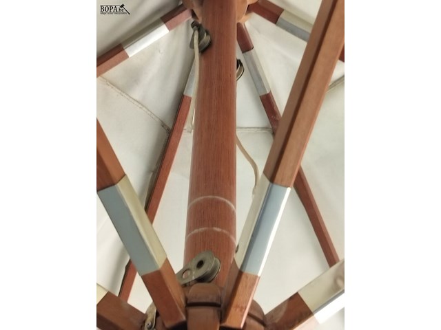 Lot 32 - terrasparasol - afbeelding 4 van  5