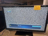 Lot 32 - tv panasonic tx-l37e5e - afbeelding 1 van  4