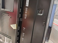 Lot 32 - tv panasonic tx-l37e5e - afbeelding 2 van  4