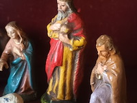 Lot 32 - vintage miniatuur kerststalfiguren. 12 stuks - afbeelding 4 van  6