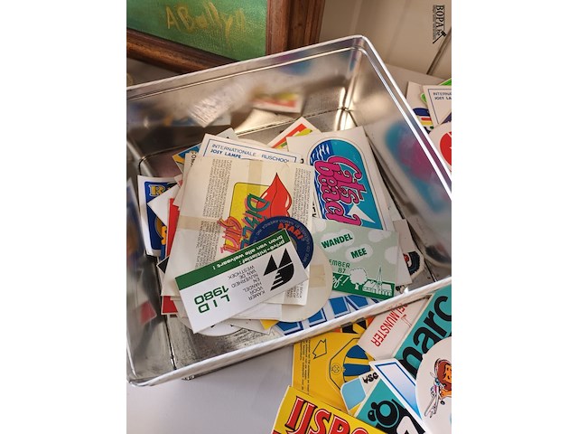 Lot 32 - vintage stickers. 150 stuks - afbeelding 5 van  6