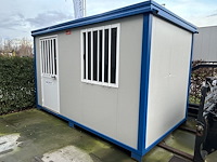Lot 32 werfcontainer - afbeelding 8 van  14