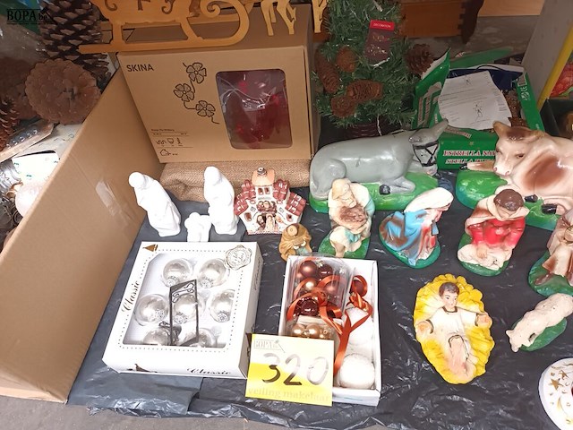 Lot 320 - kerstmateriaal en decoratie - afbeelding 3 van  4