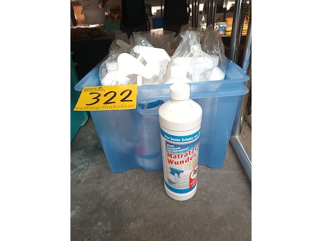 Lot 322 - product tegen huisstofmijt. 15 flessen - afbeelding 2 van  3