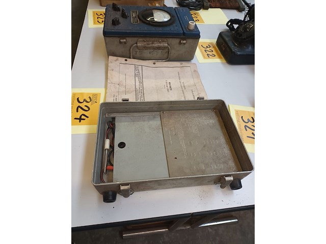 Lot 324 - miultimeter u.s. property - afbeelding 4 van  4