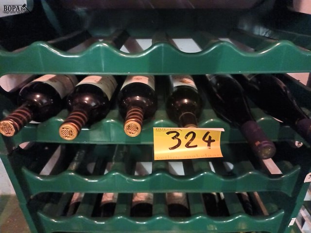 Lot 324 - wijn. 6 flessen - afbeelding 3 van  3
