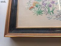 Lot 325 - kader vrouw met bloemen - afbeelding 4 van  4