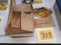 Lot 325 - militaire zakmessen. 13 stuks - afbeelding 1 van  4