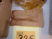 Lot 325 - militaire zakmessen. 13 stuks - afbeelding 2 van  4