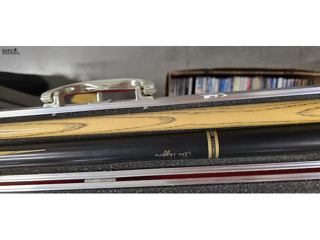 Lot 326 - lot biljartkeus - 3 stuks - afbeelding 7 van  8