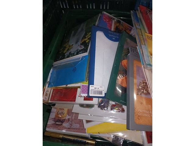 Lot 326 - wenskaarten - afbeelding 2 van  3