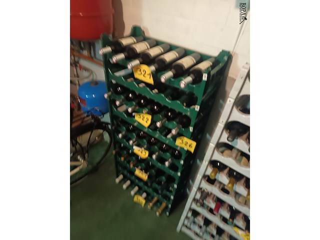 Lot 326 - wijnrek - afbeelding 2 van  2