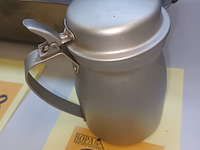 Lot 327 - aluminium melkkan us army - afbeelding 2 van  3