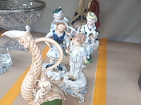 Lot 327 - beeldjes. 6 stuks - afbeelding 2 van  6