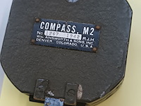 Lot 328 - compass m2 usa - afbeelding 2 van  3