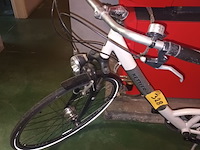 Lot 328 - damesfiets - afbeelding 4 van  4