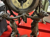 Lot 328 - retro tafelklok - afbeelding 2 van  3