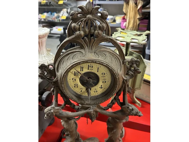 Lot 328 - retro tafelklok - afbeelding 3 van  3