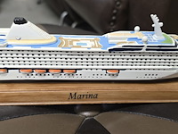 Lot 329 - miniatuur cruise schepen op schaal, 6 stuks - afbeelding 7 van  7