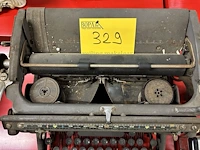 Lot 329 - retro typmachine underwood - afbeelding 2 van  2