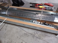 Lot 33 - aluminium rek. 2 stuks - afbeelding 2 van  3