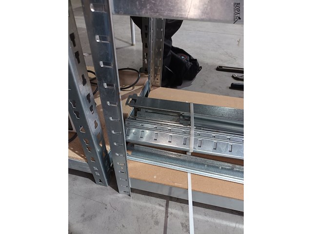 Lot 33 - aluminium rek. 2 stuks - afbeelding 3 van  3