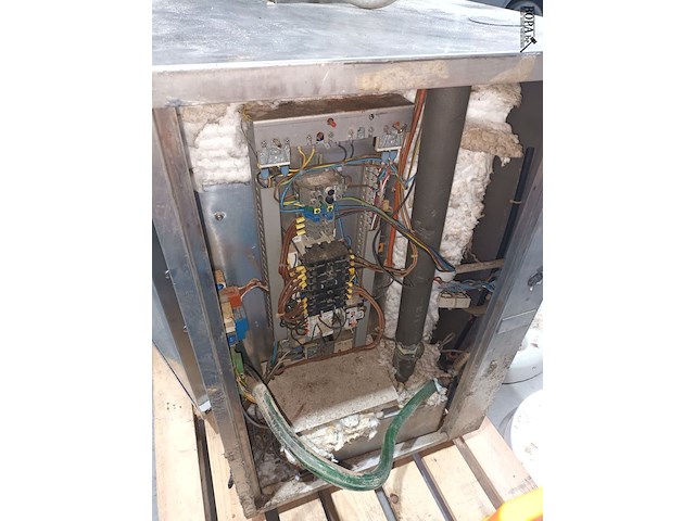 Lot 33 - combisteamer leventi - afbeelding 5 van  5